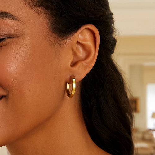 14K Yellow Gold Square Tube Hoop Earrings(3x20mm)