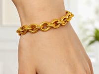 Textured Oval Link Bracelet in 14k Yellow Gold (8.70 mm)