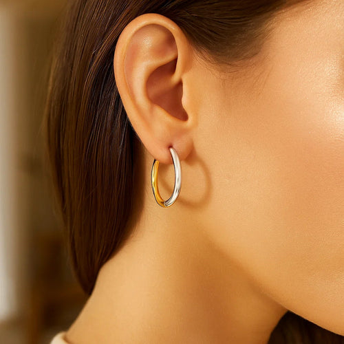 14k Two-Tone Gold Hoop Earrings in a Hinged Style(2.5x20mm)