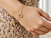 14K Yellow Gold Petite Diamond Circle Bracelet